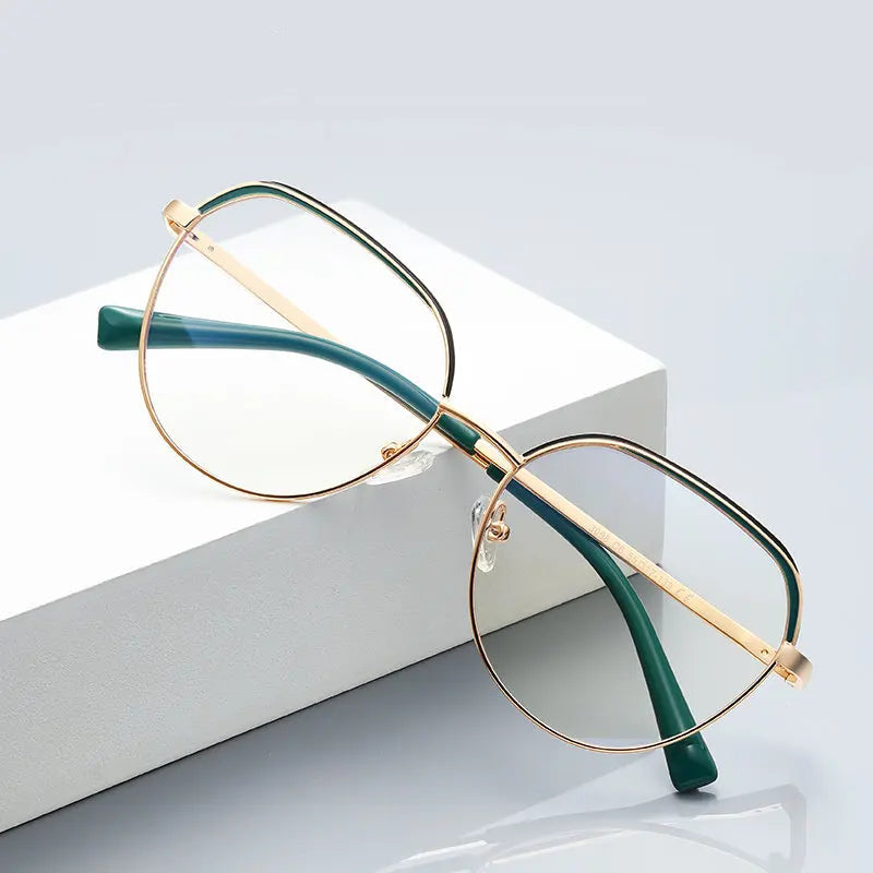Óculos Feminino com Proteção de Luz Azul e Grau - Ely